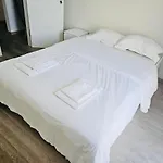 Bright And Welcoming 2 Bedrooms In City Center